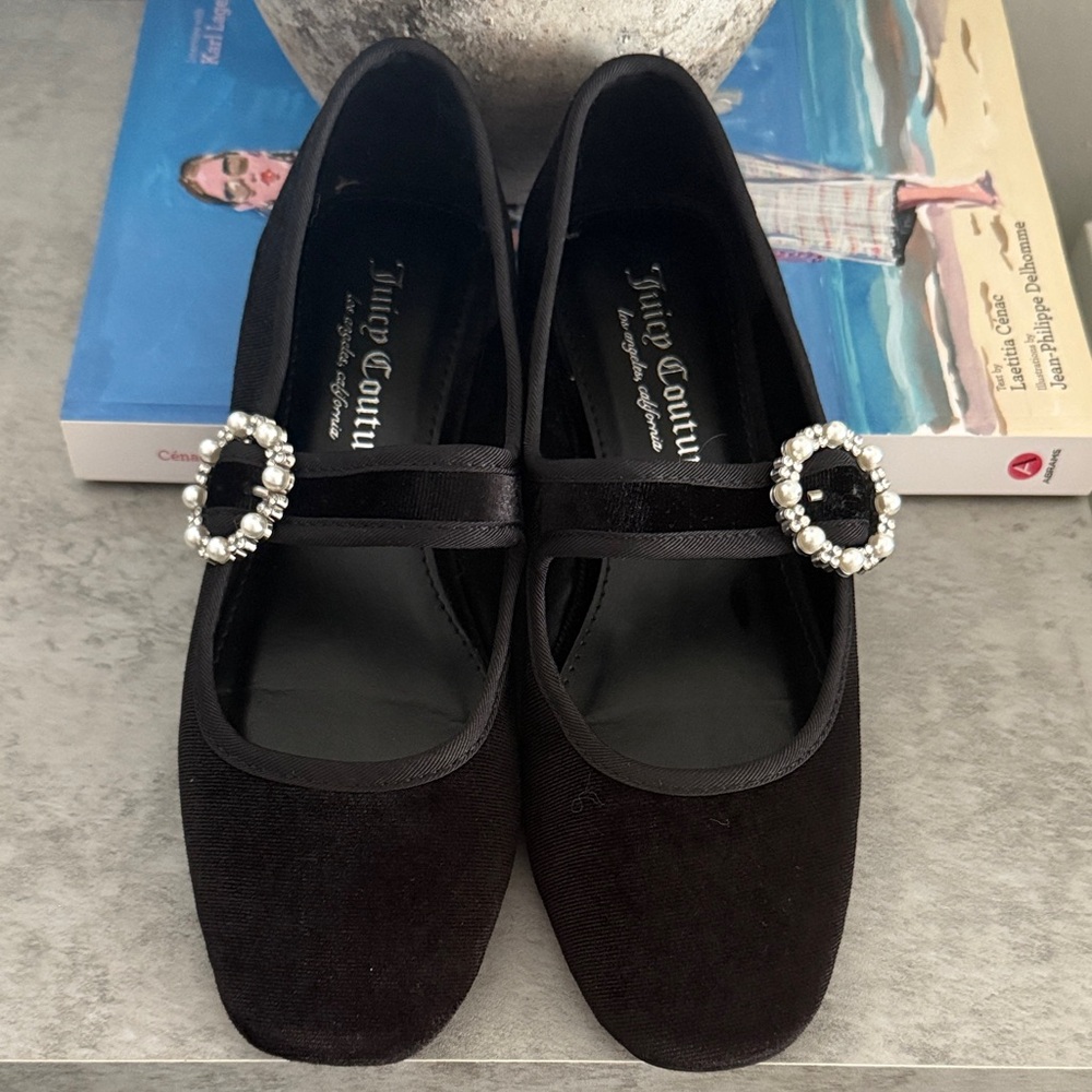 Juicy Couture Black Flats with Pearl Buckle